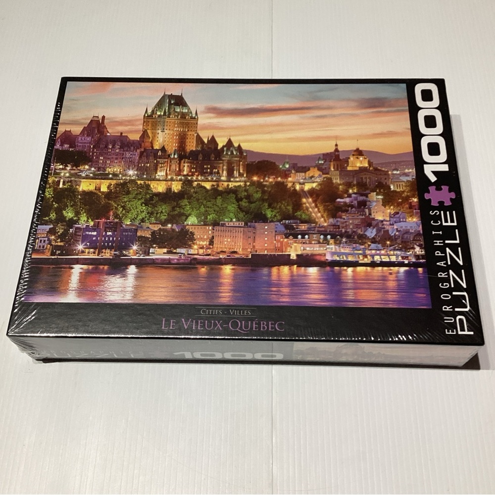 EuroGraphics 1000 Piece Puzzle of Le Vileux, Quebec, Canada